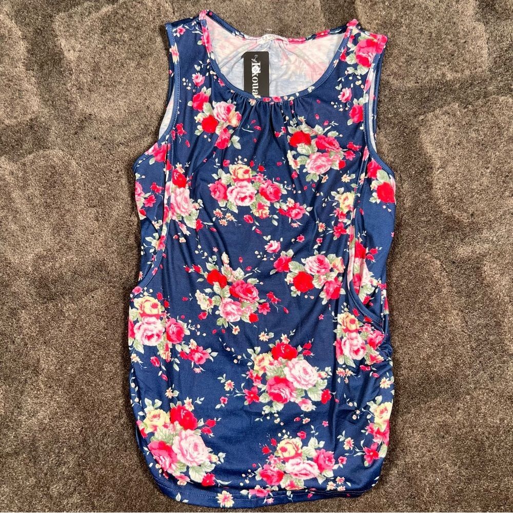 Nursing top 🐣 breast-feeding top 🐣 super comfy 🐣 NWT 🐣 small